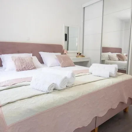 Apartment Crystal Makarska