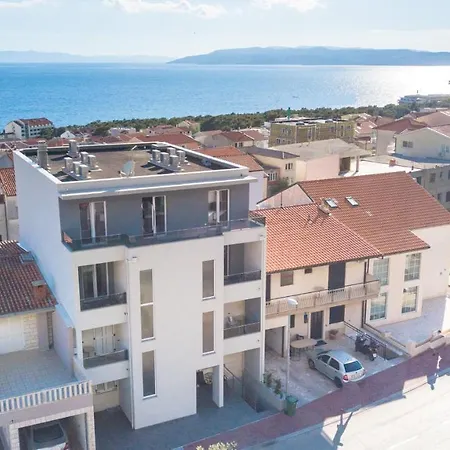 Apartament Crystal *