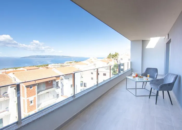 Daire Crystal Makarska